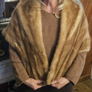 Vintage Arnold Constable Fifth Avenue Blonde Fur Stole
